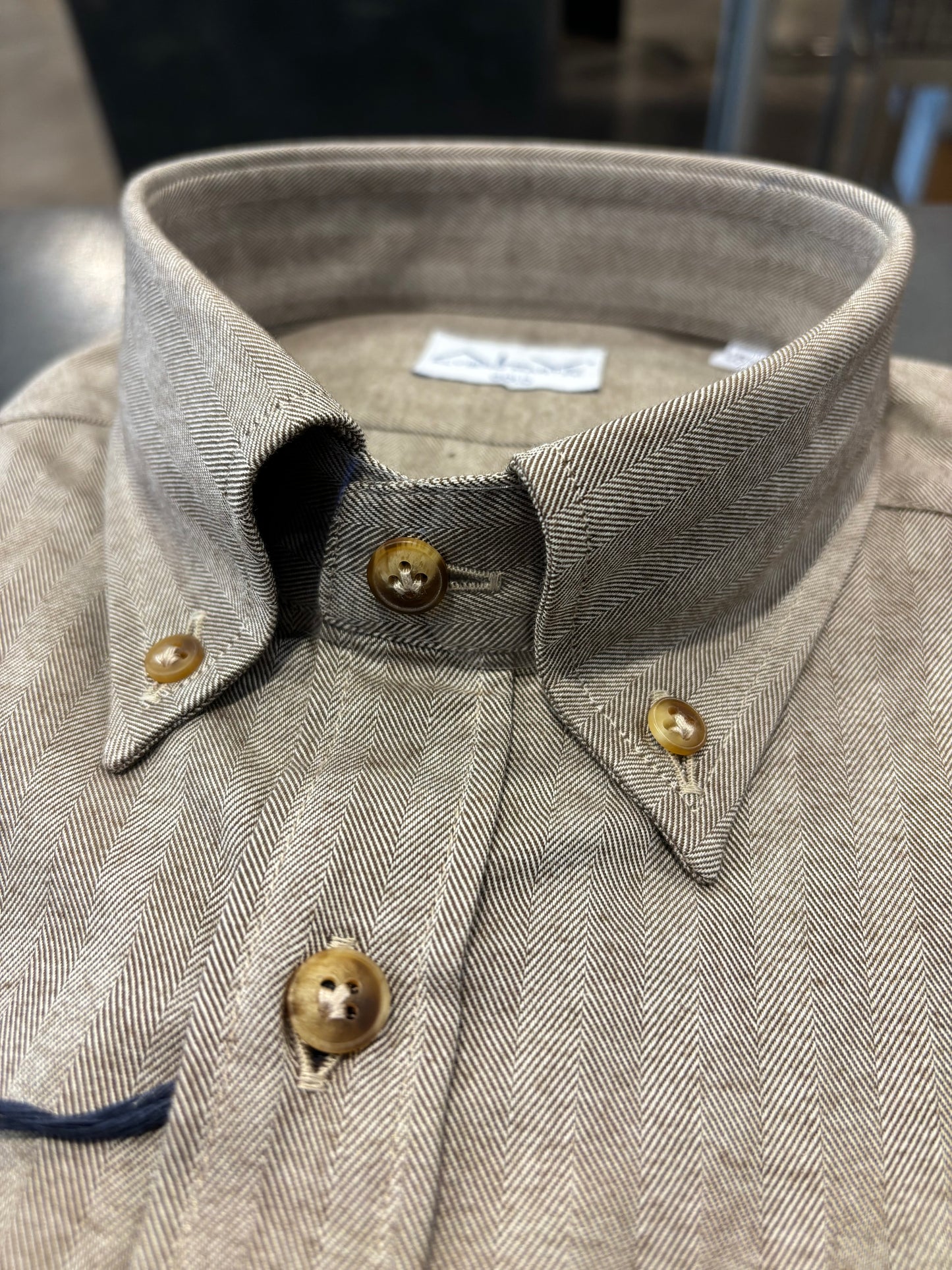 Camicia spigata beige